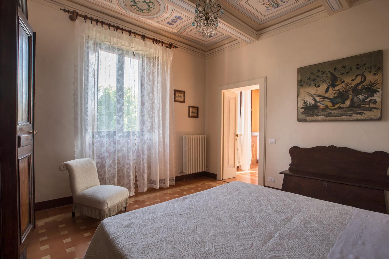 Dimora Rosa Bianca Hotel Macerata Exterior photo
